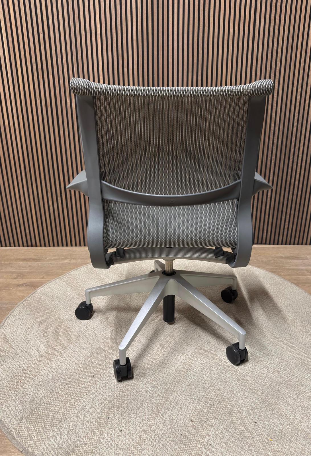 Herman Miller Setu Zomerdeal
